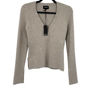 NWT Monrow Taupe Long Sleeve Ribbed Side Slit Henley Sweater Size Medium